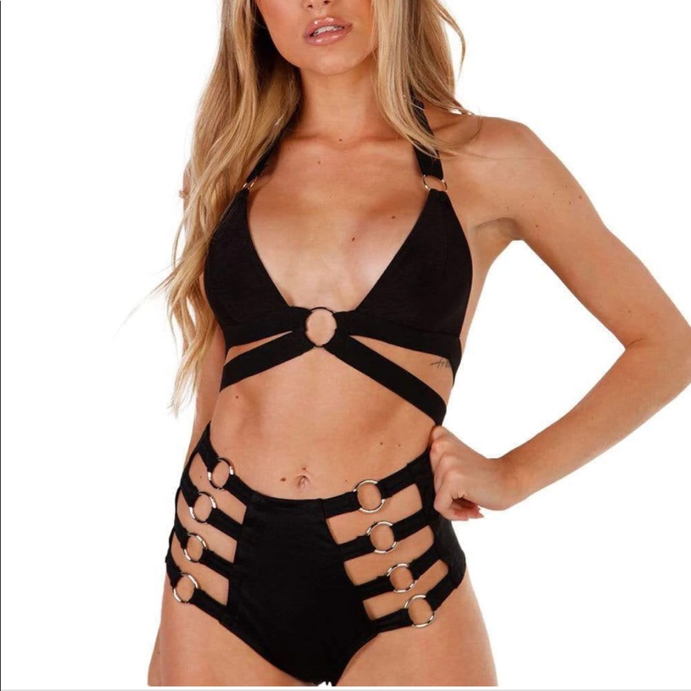 iHeartRaves Halter Top Black Size M